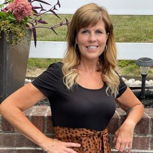 Meet your Posher, Deb